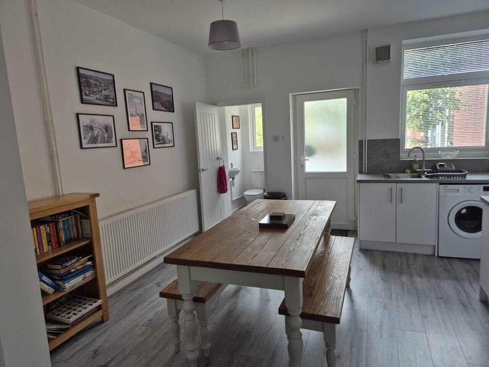 Kitchen-diner ideal for group meals