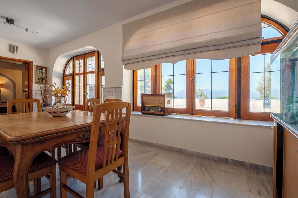 Corner of the villa - Bright and spacious interior - Dinning table available for our guests