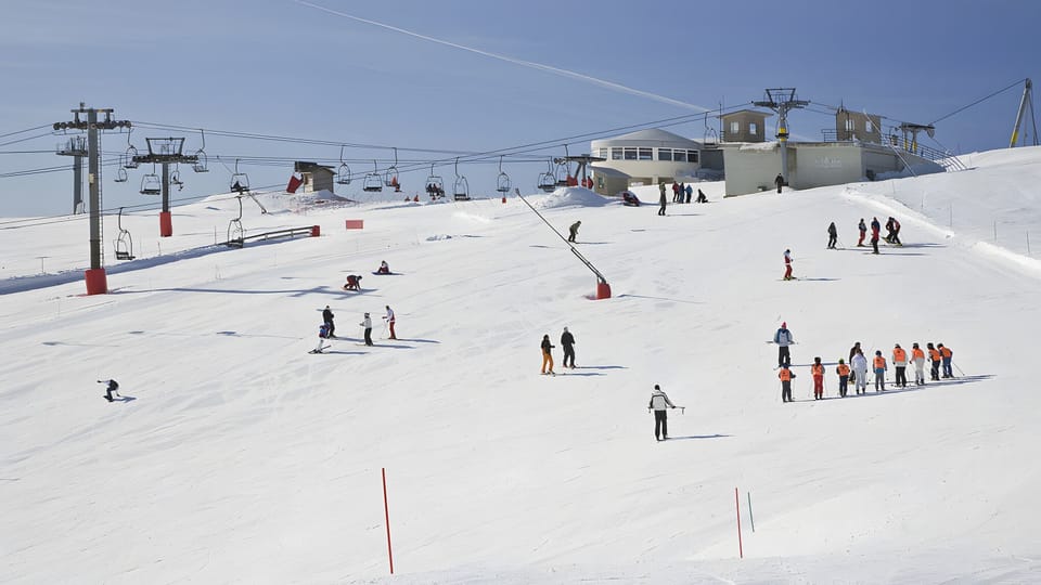 Snow and ski sports
