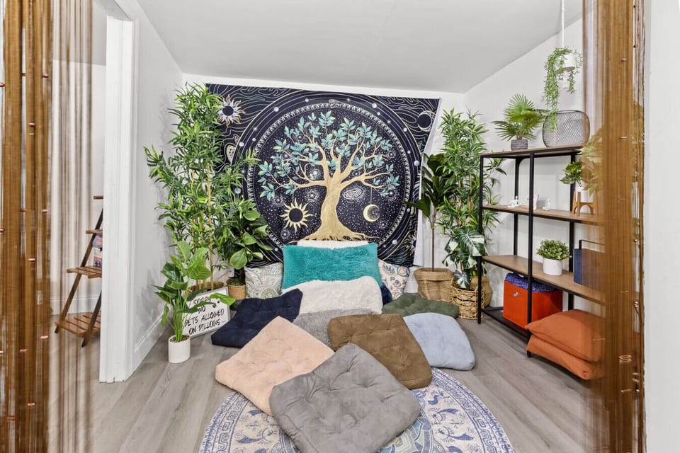 Zen-Inspired Retreat Space