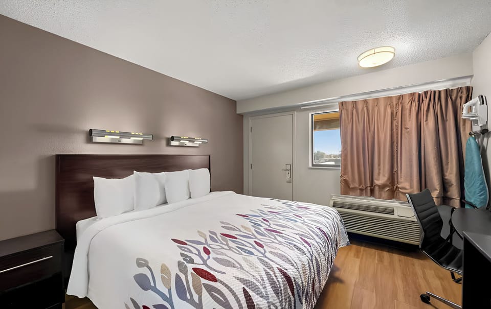 Settle into crisp linens and relax after a long day.