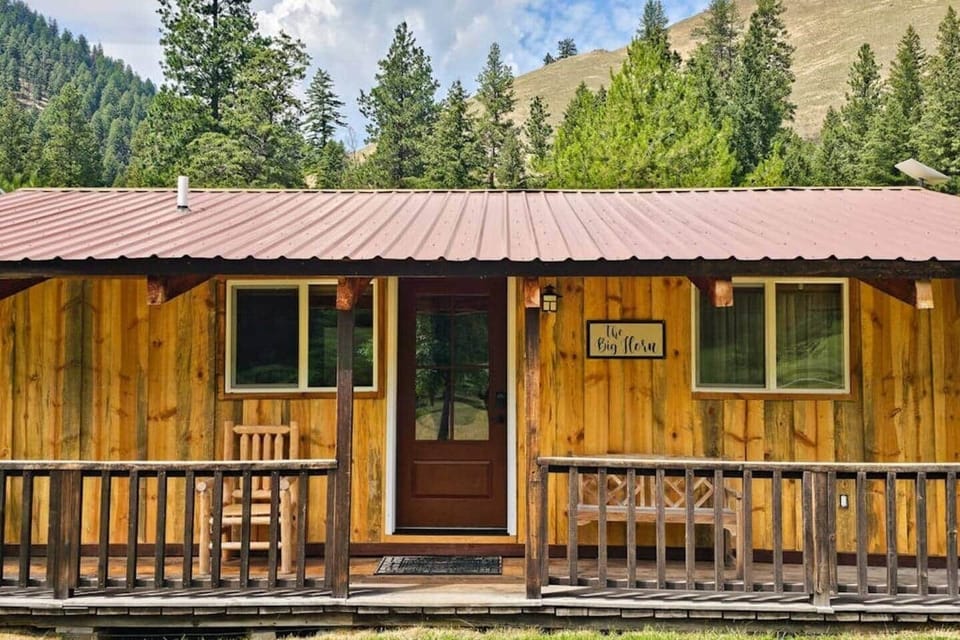 Front View Cabin 3
