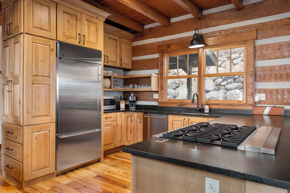 Beautiful Kitchen to cook for your family