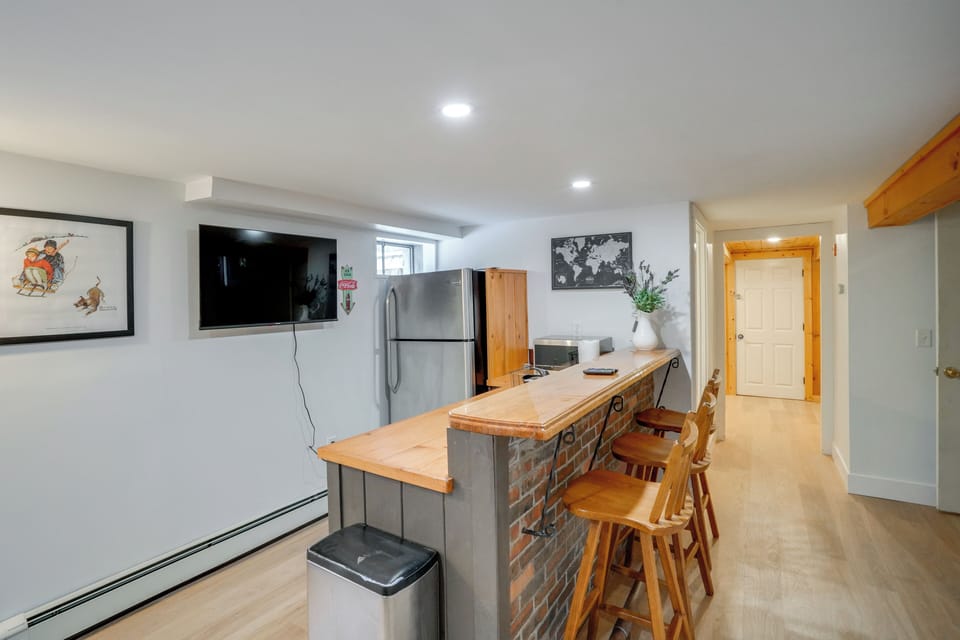 Wet Bar | Lower Level