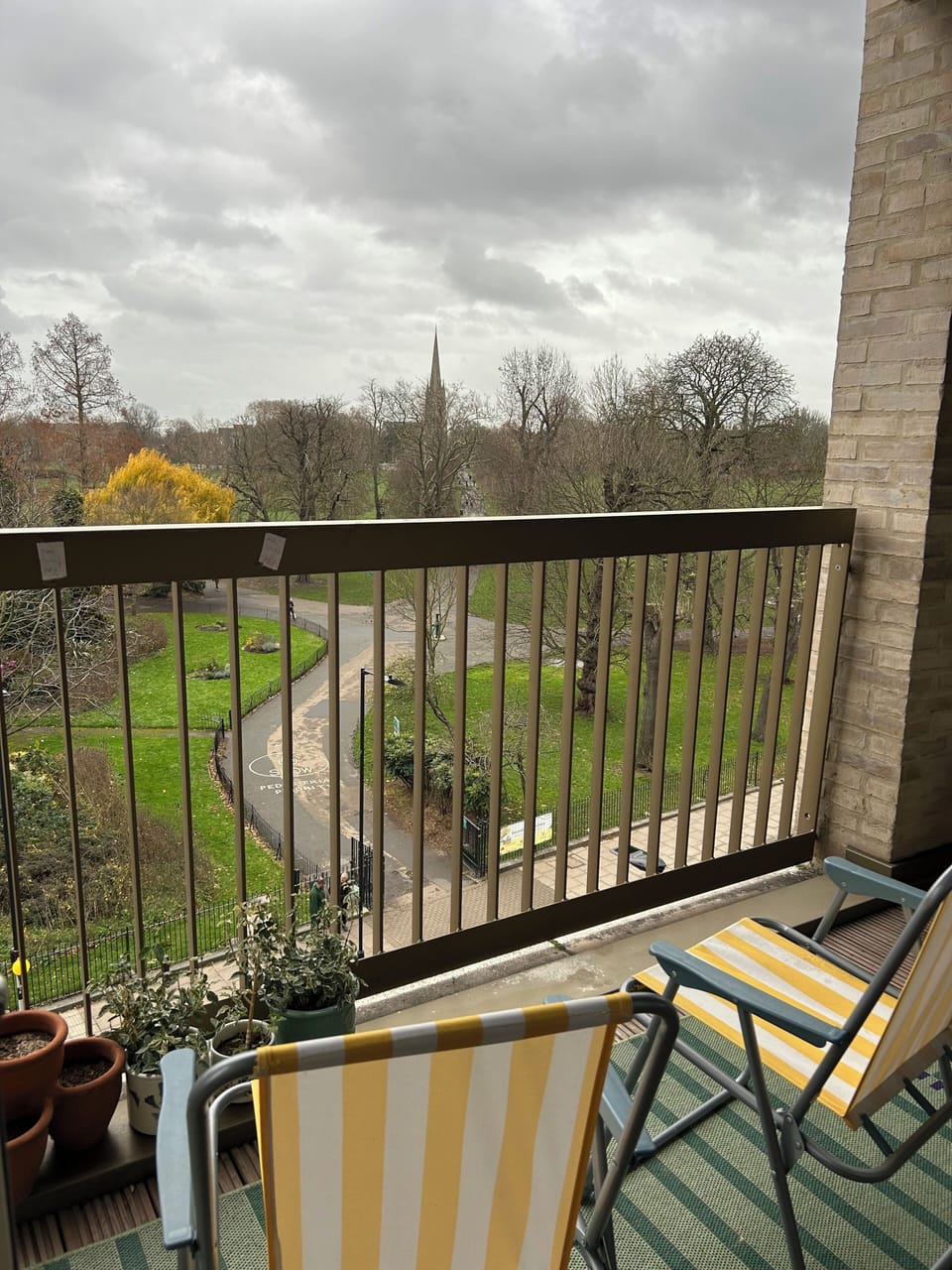 Balcony with view of the park