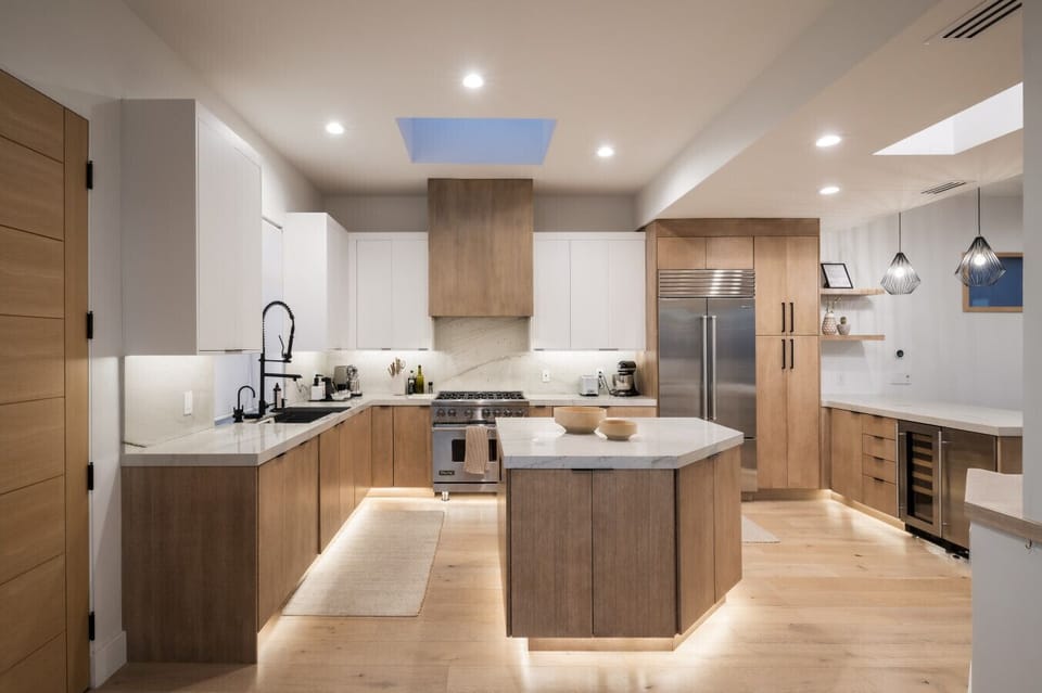 Fully equipped kitchen ready for your home-cooked meals.