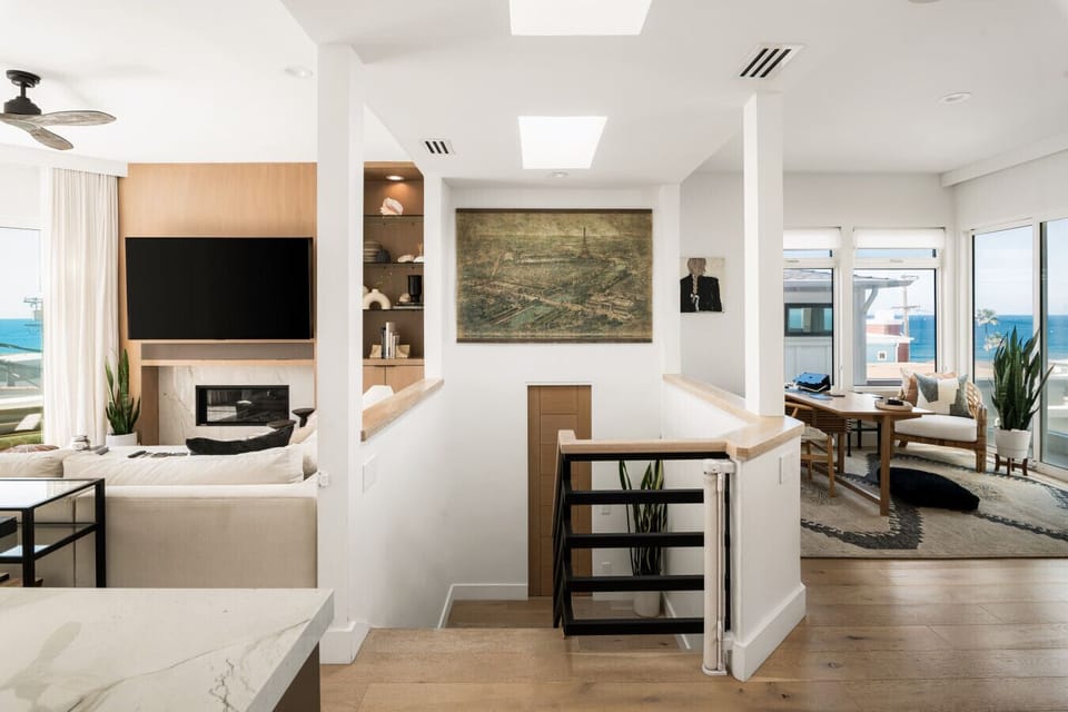 A sun-drenched space perfect for relaxing and taking in endless horizons.