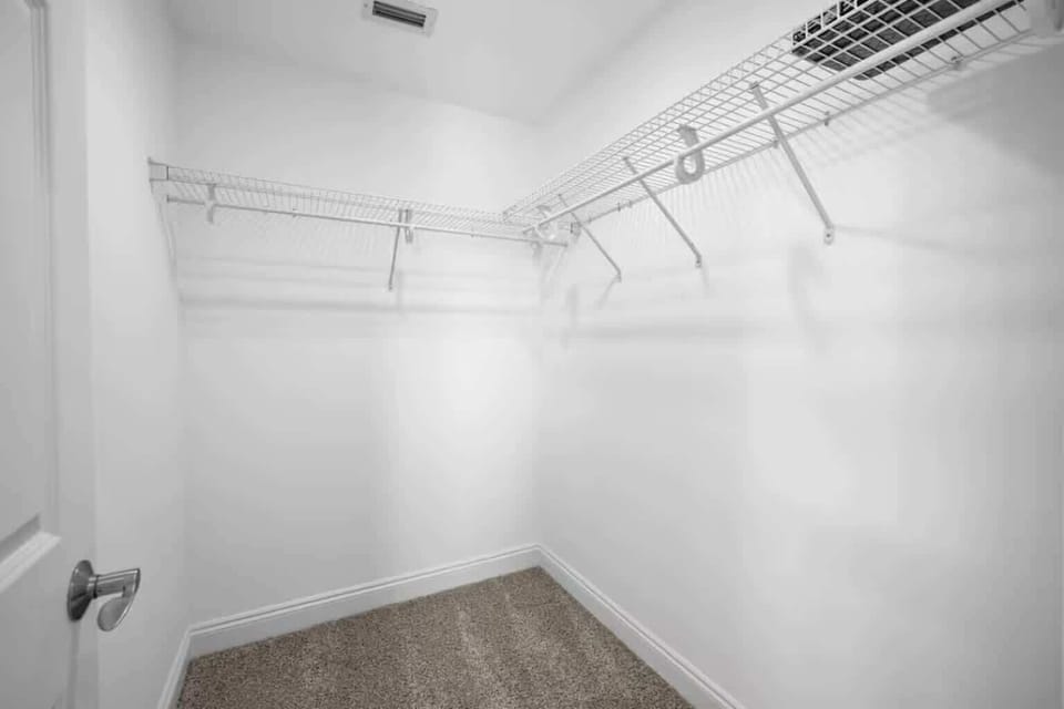 King Bedroom Walk-in Closet