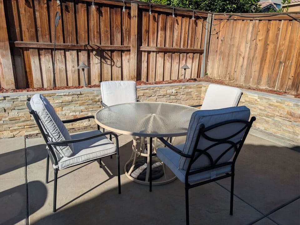 Outdoor Dining Area