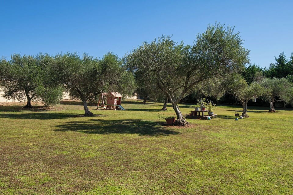 Building Exterior, Garden, Outdoor