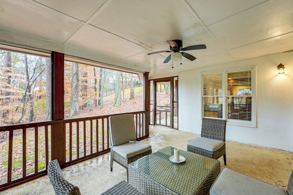 Screened-In Patio