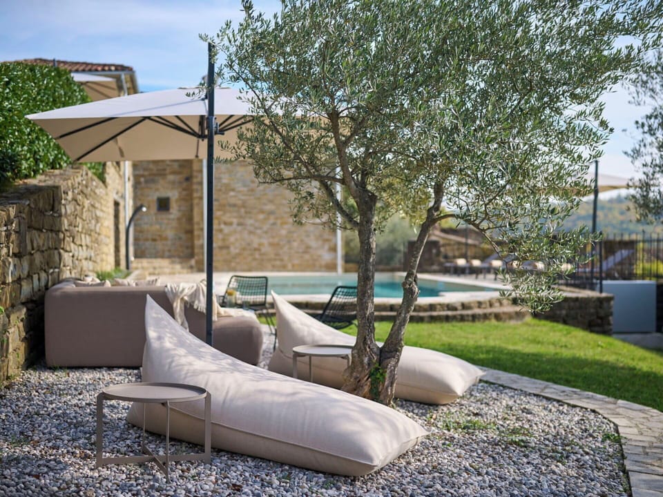 Furniture, Outdoor Furniture, Chair, Shade, Garden, Flagstone, Patio, Concrete, Flowerpot, Natural Material