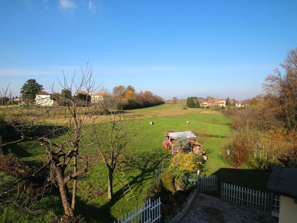 Sky, Grass, Tree, Nature, Grassland, Plain, Landscape, Rural Area, Land Lot, Home