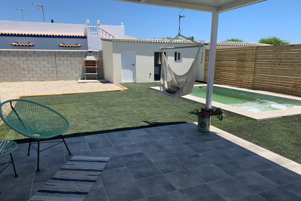 Holiday Home Swimming Pool