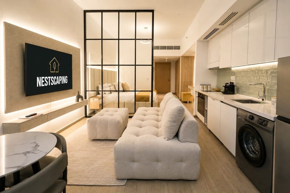 Yas Island Resort with Beach Access - Luxury Studio Apartment in Mayan, Yas Island, Abu Dhabi