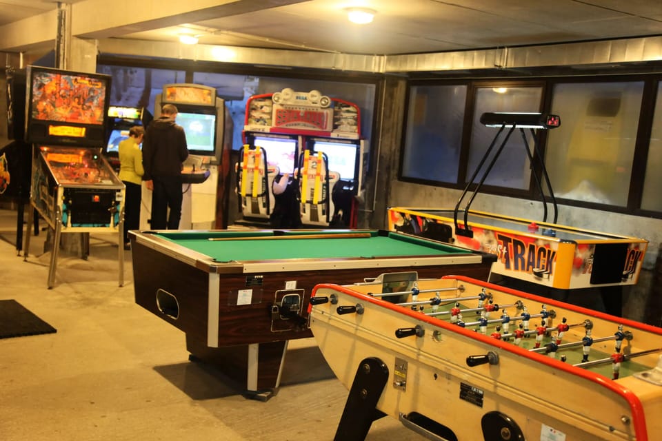 Game room