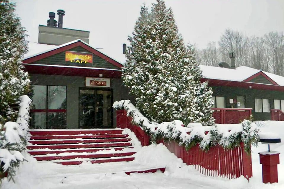 Enjoy a meal at the sunrise cafe.