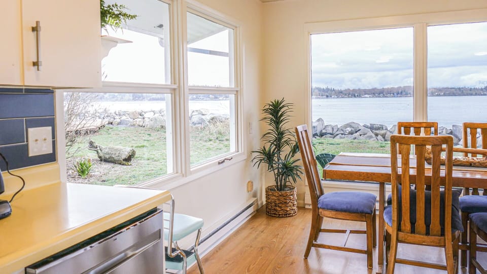 Kitchen & Dining Room space with view