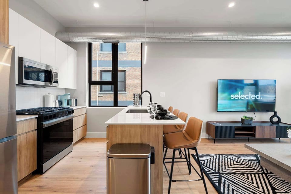 Open kitchen & dining flow that makes shared meals and conversations feel effortless.