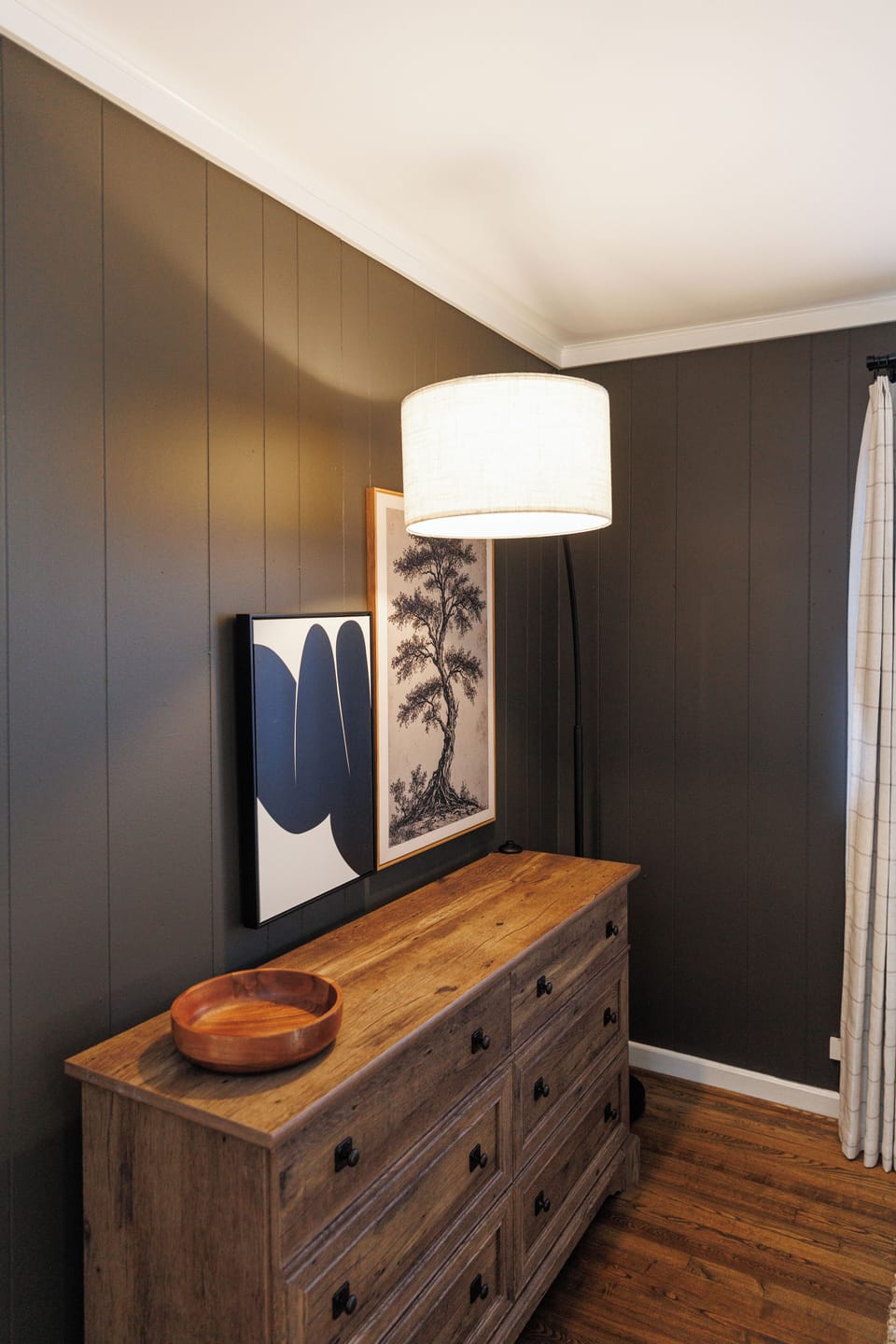 Queen bedroom 