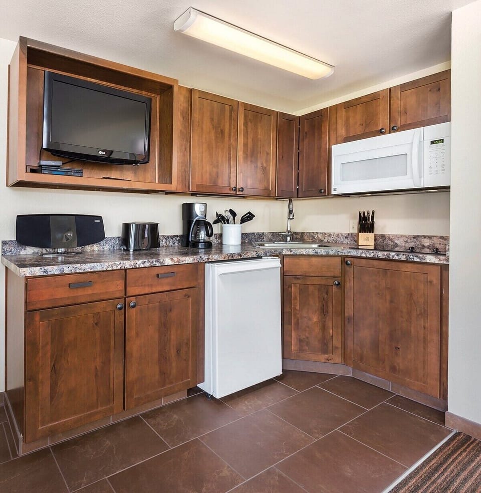 Prepare your own meals in our fully equipped kitchen