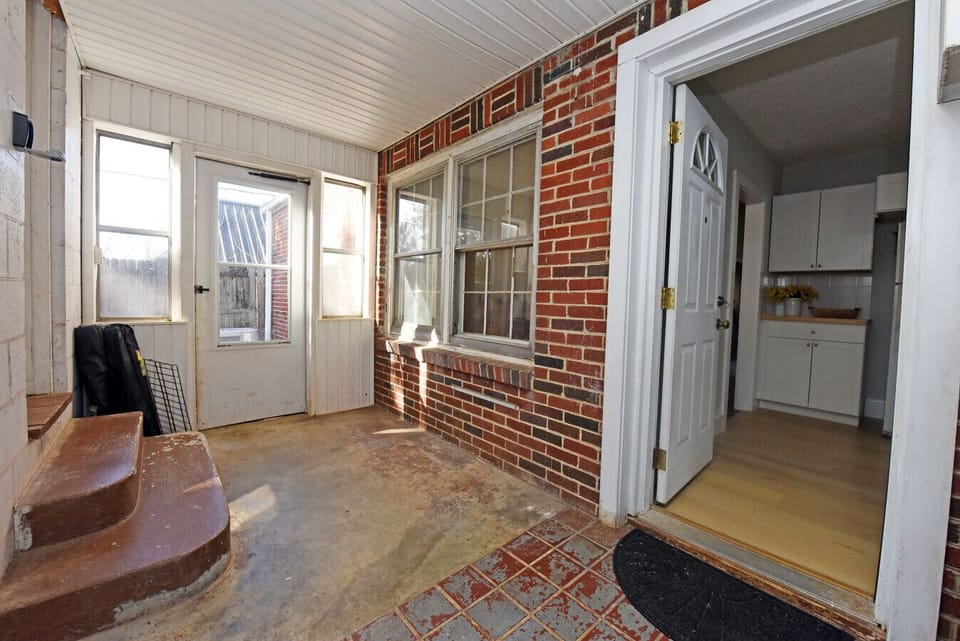 Downtown Historic Cottage | Walk to Ocoee Brewery and Rods Rockin` Rolls