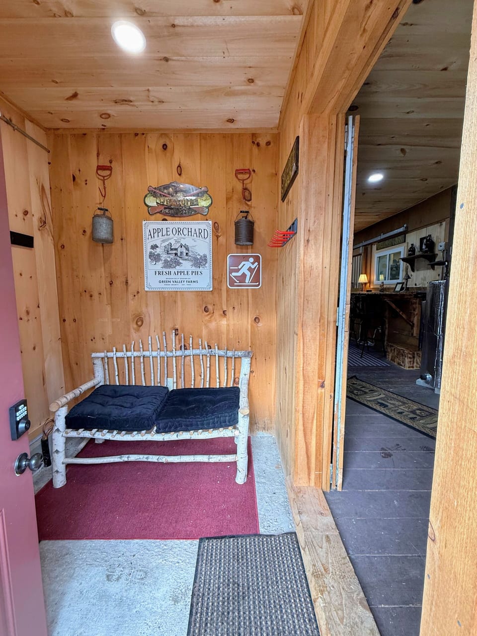 Entryway/Mudroom