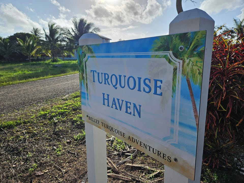 Sign out front of the driveway.