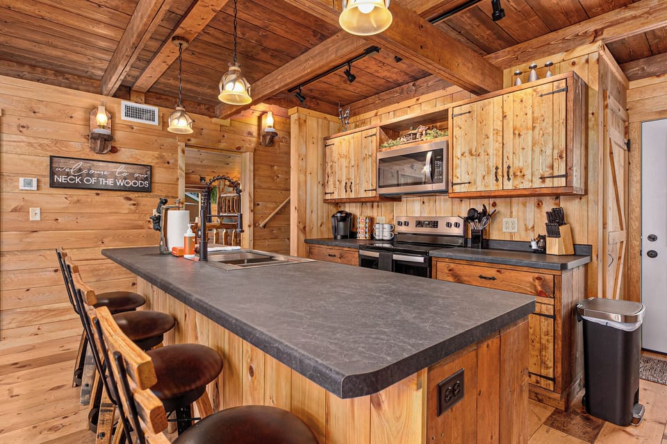 Full Kitchen