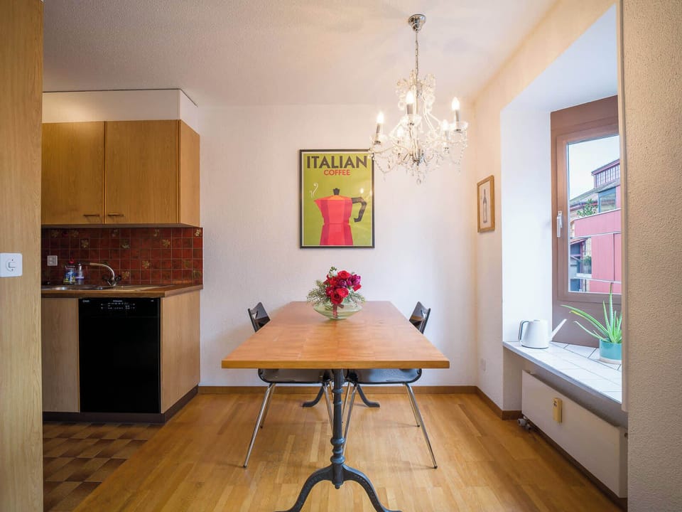 The charming and bright dining area