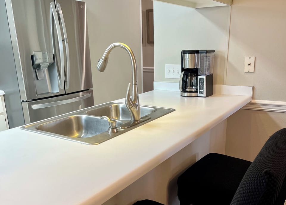 Sink, fridge and coffee maker