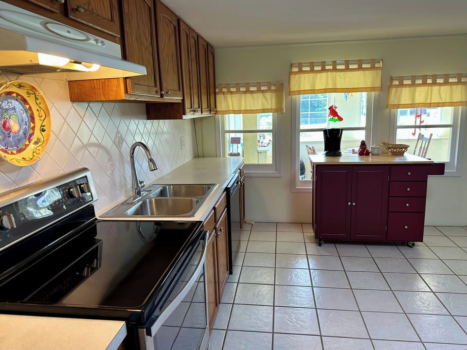 Fully equipped kitchen