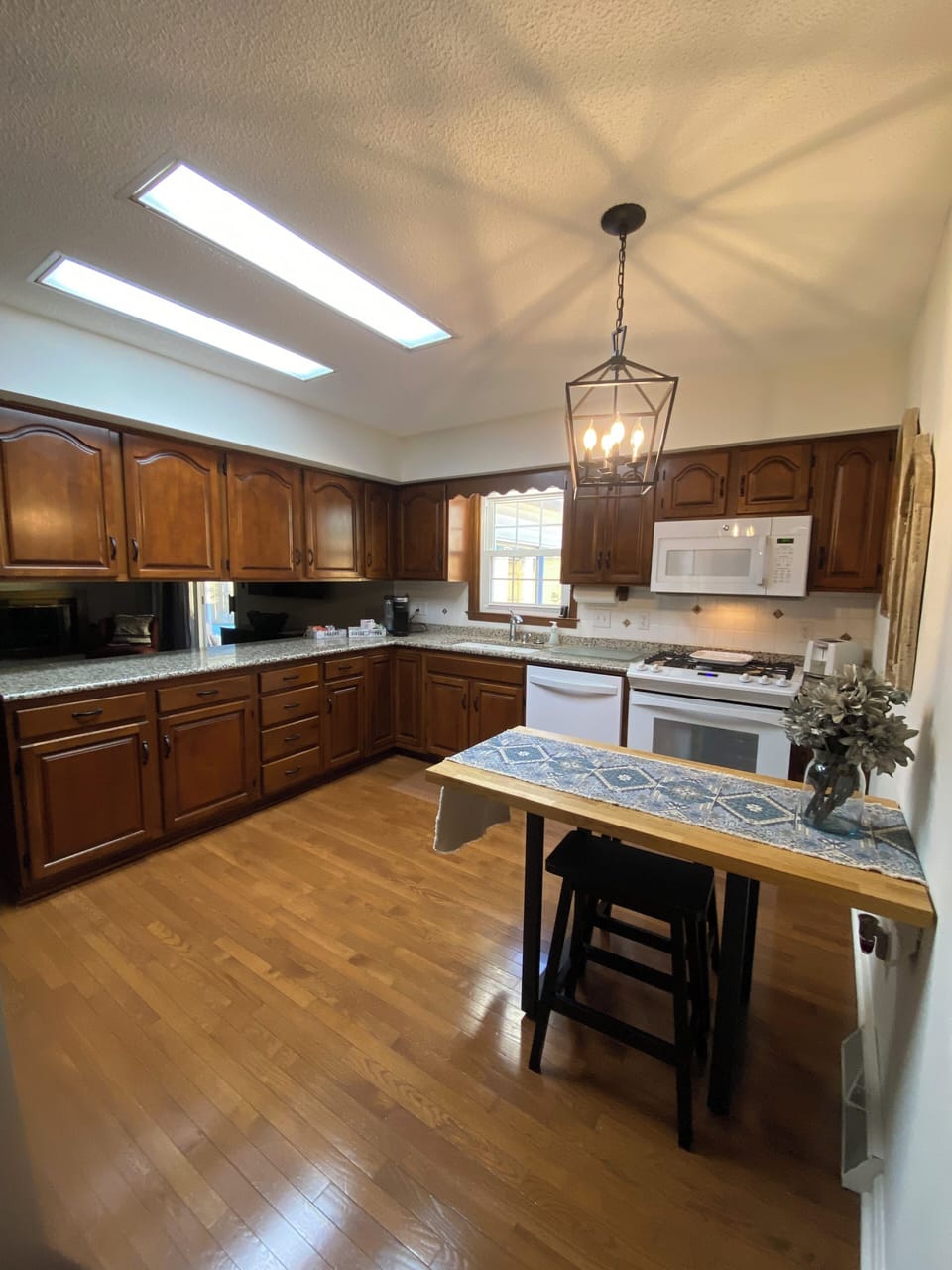 Side view of Kitchen