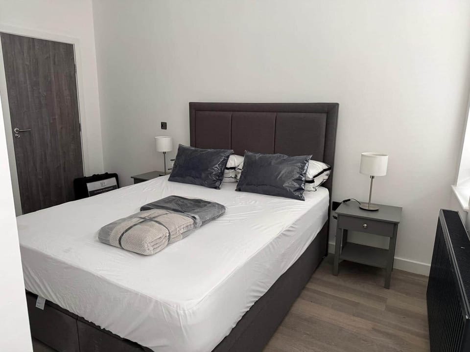 WhatsApp Image 2025-12-06 at 19.16