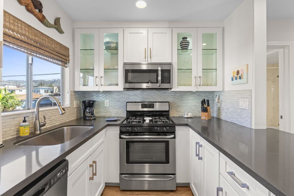 Modern kitchen-  everything needed for easy vacation cooking.