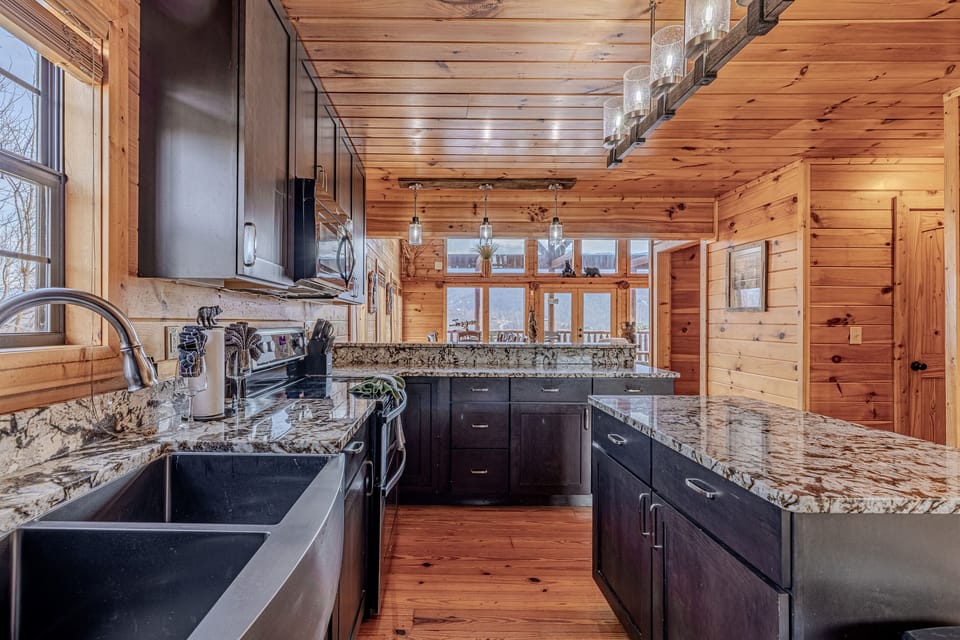 Open line of view from kitchen into dining area