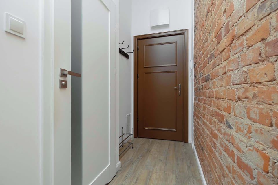 Entrance hallway with modern finish and clean design.