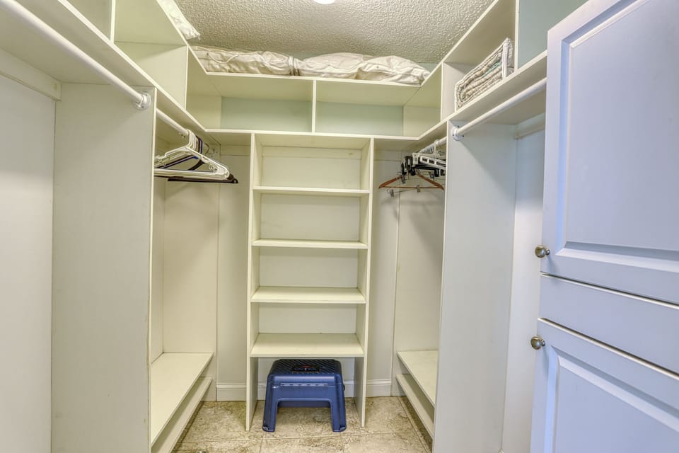 Master Bedroom Closet Space