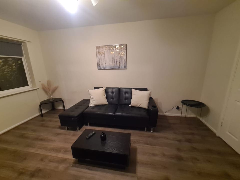 Living Room / Lounge