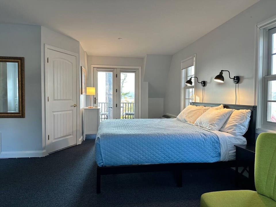 King-sized bed