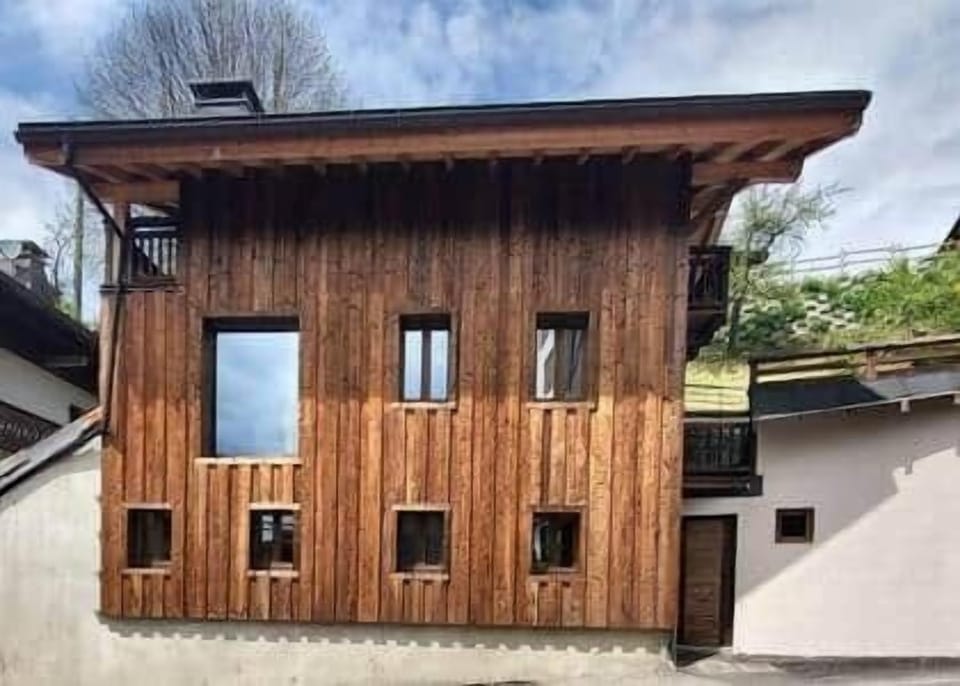 Side view of Chalet
