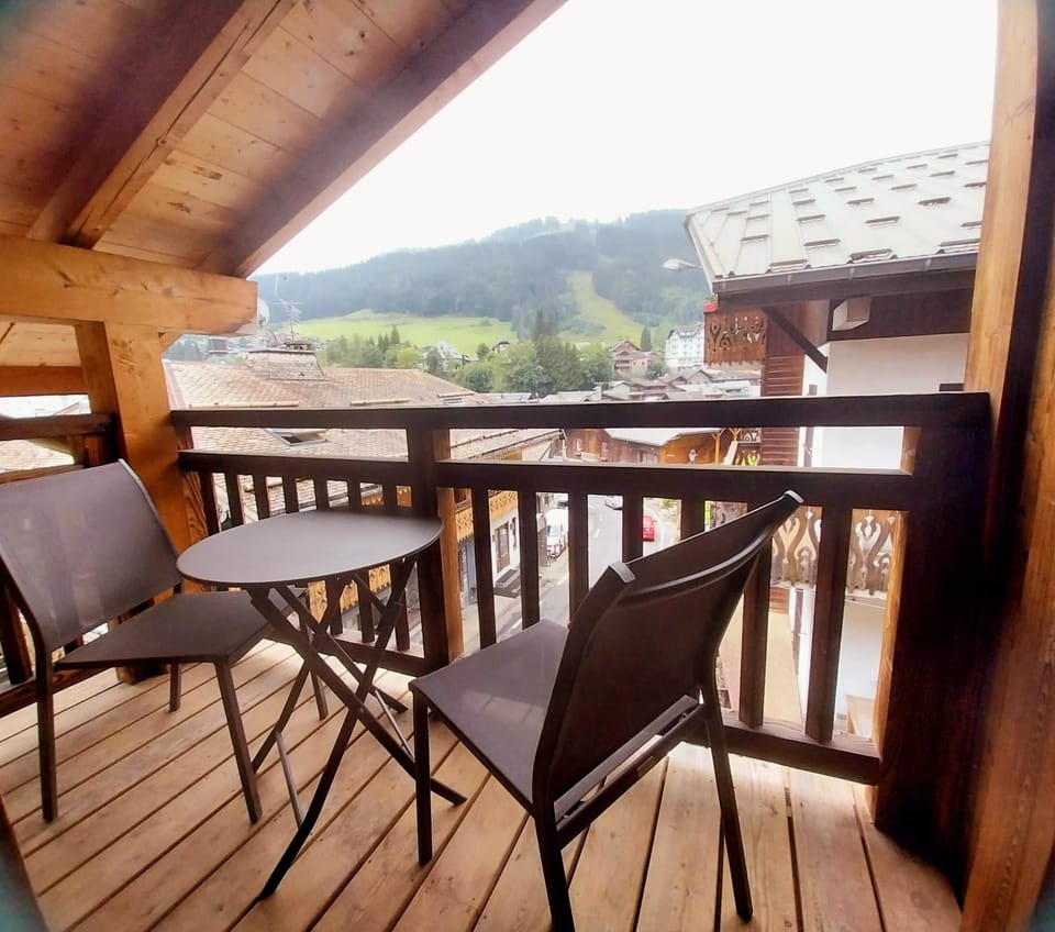 Balcony of rear facing double bedroom 
