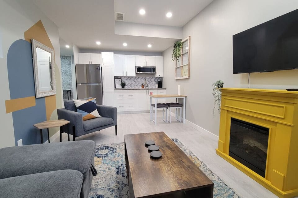 Kitchenette and Dining table view