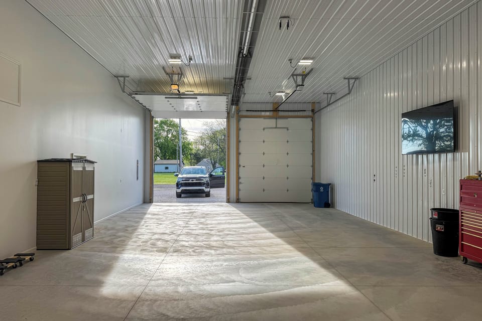 Seasonal Garage Access | Available March 15 to November 15