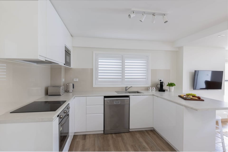 Kitchen 1a