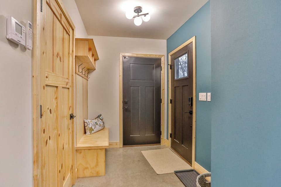 Find your favorite quiet corner - ideal for solo time or winding down after a full day.