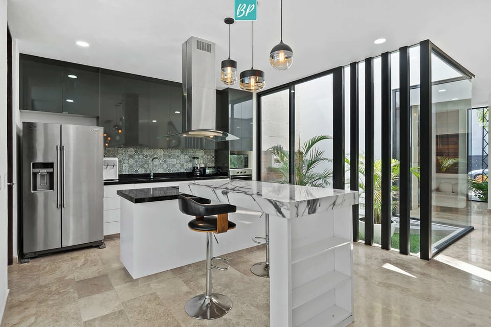 Modern kitchen