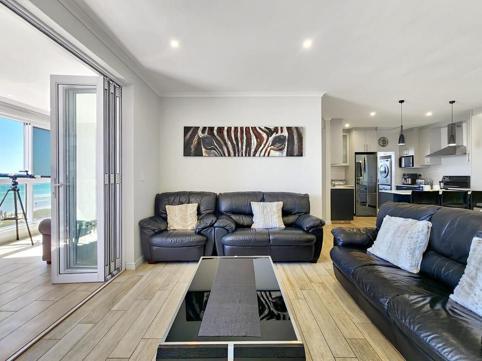 Neptune Isle Oceanfront 3-Bed with Pool (34160)