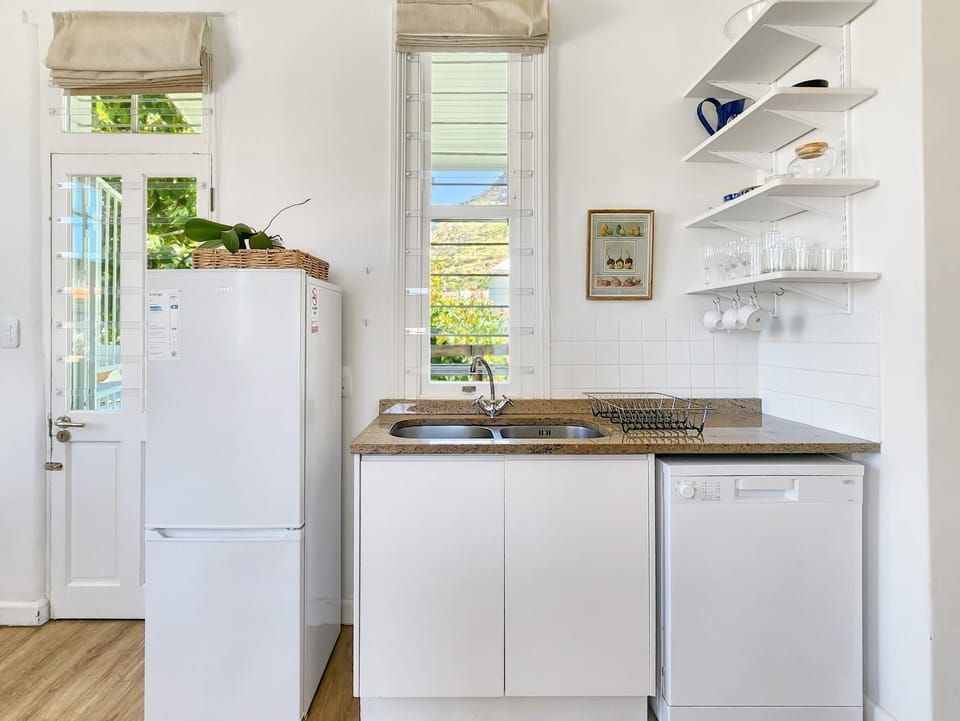 Kalk Bay 1-Bed at Windsor Lodge near Harbour (34314)