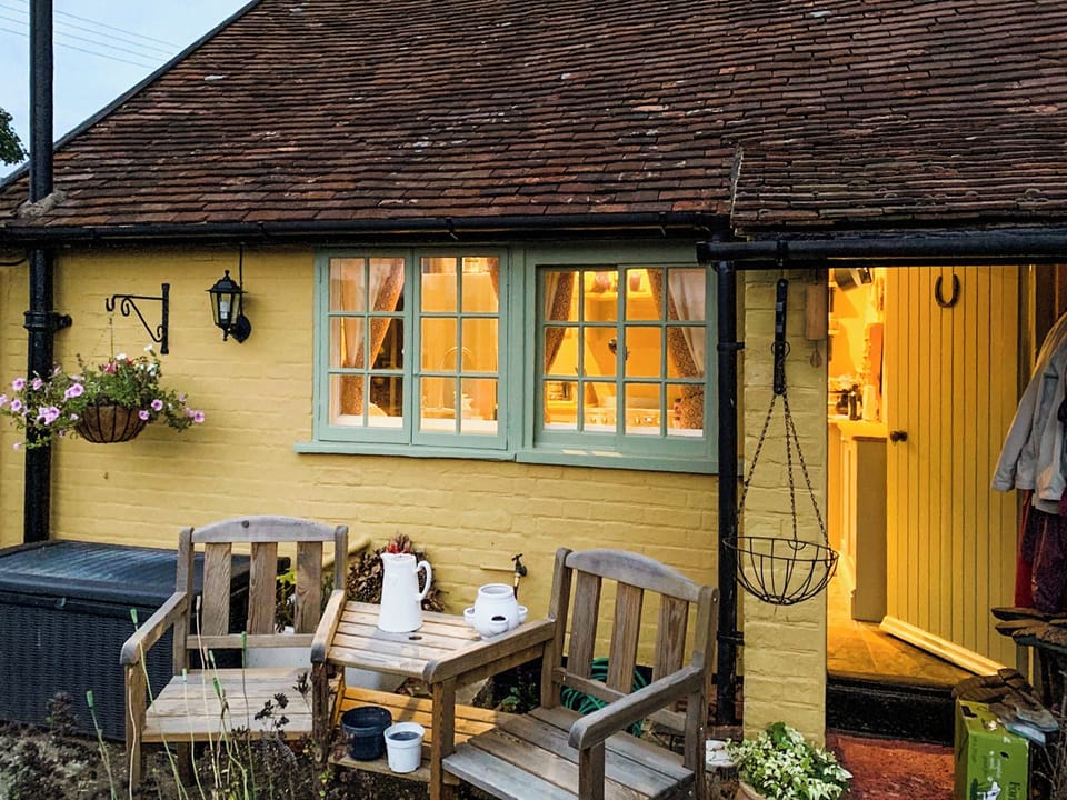 Sitting-out-area | Hill House, Colchester